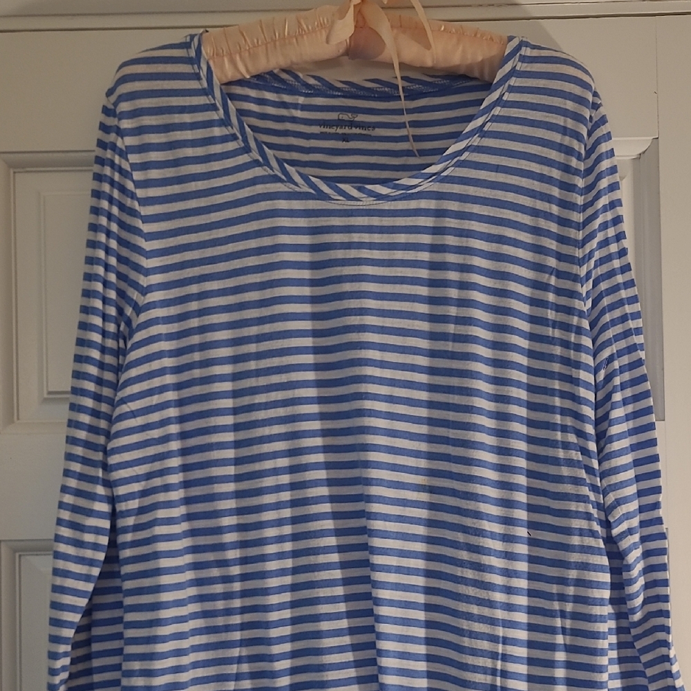 Vineyard Vines Scoop neck long sleeve t shirt